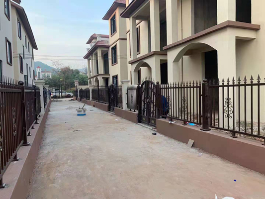 赣州明雅苑别墅护栏安装实拍(图2)